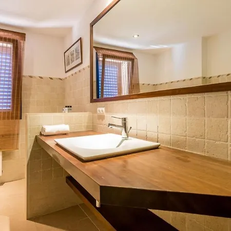 Etruria Close To Playa D'en Bossa فيلة *
